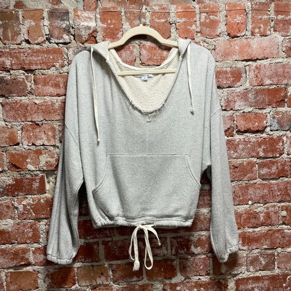 O’Neill Tie Hem Striped Hoodie- size S - Picture 2 of 8